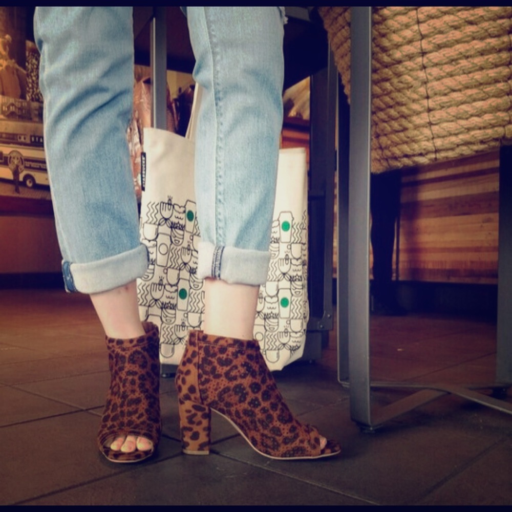 Fashion Leopard Heels